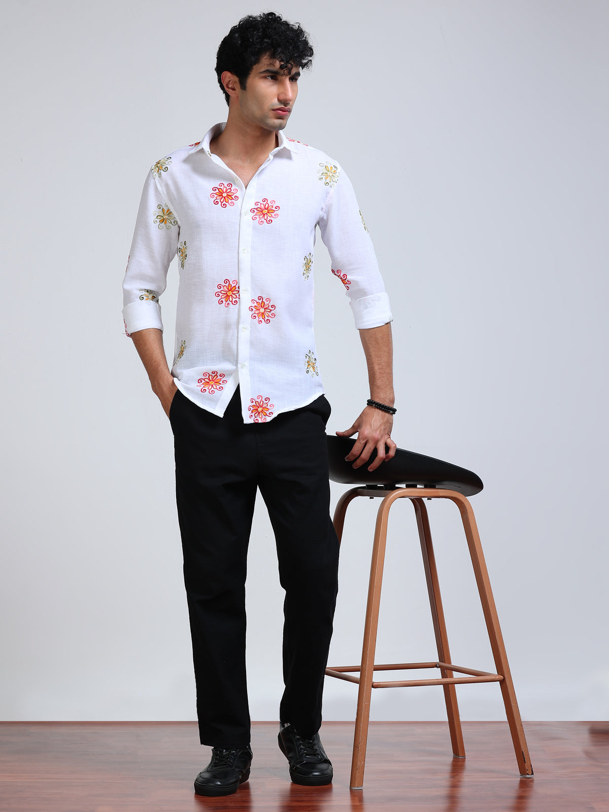Men's Linen White Floral Embroidery Shirt