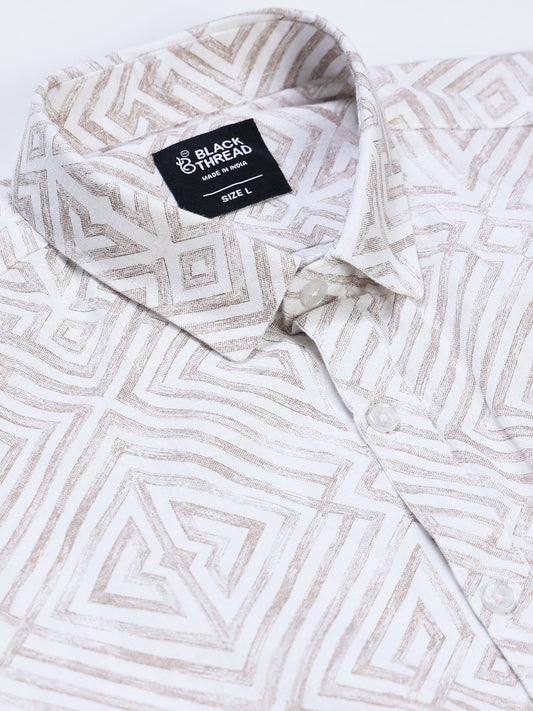 Men's Linen White Beige Abstract Diamond Maze Geometric Printed Shirt