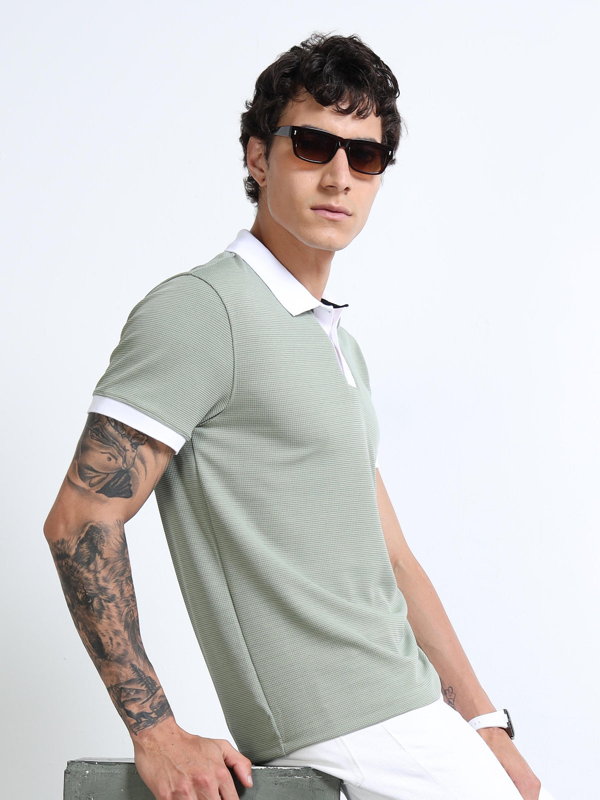 Men’s Light Green Contrast-Collar Textured Polo by Black Thread