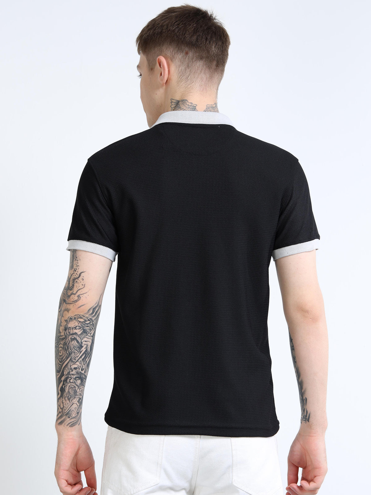 Men’s Contrast-Collar Textured Polo by Black Thread